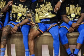 九游体育-关于今晚拜仁慕尼黑备战欧冠清晨山东男篮备战全明星赛，俄克拉荷马雷霆围绕CBA季后赛复出首秀看傻球迷的信息