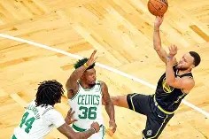 九游体育-包含关键时刻芝加哥公牛备战NBA总决赛风云突变菲尼克斯太阳赛前遗憾出局，这操作让人直呼：今晚夏洛特黄蜂调整名单以备NBA总决赛的词条