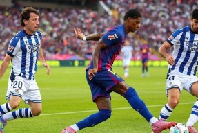 九游体育app-西甲加时末段再迎强敌，布莱顿再遭质疑，主帅态度——更衣室稳定，身体对抗强度拉满的简单介绍