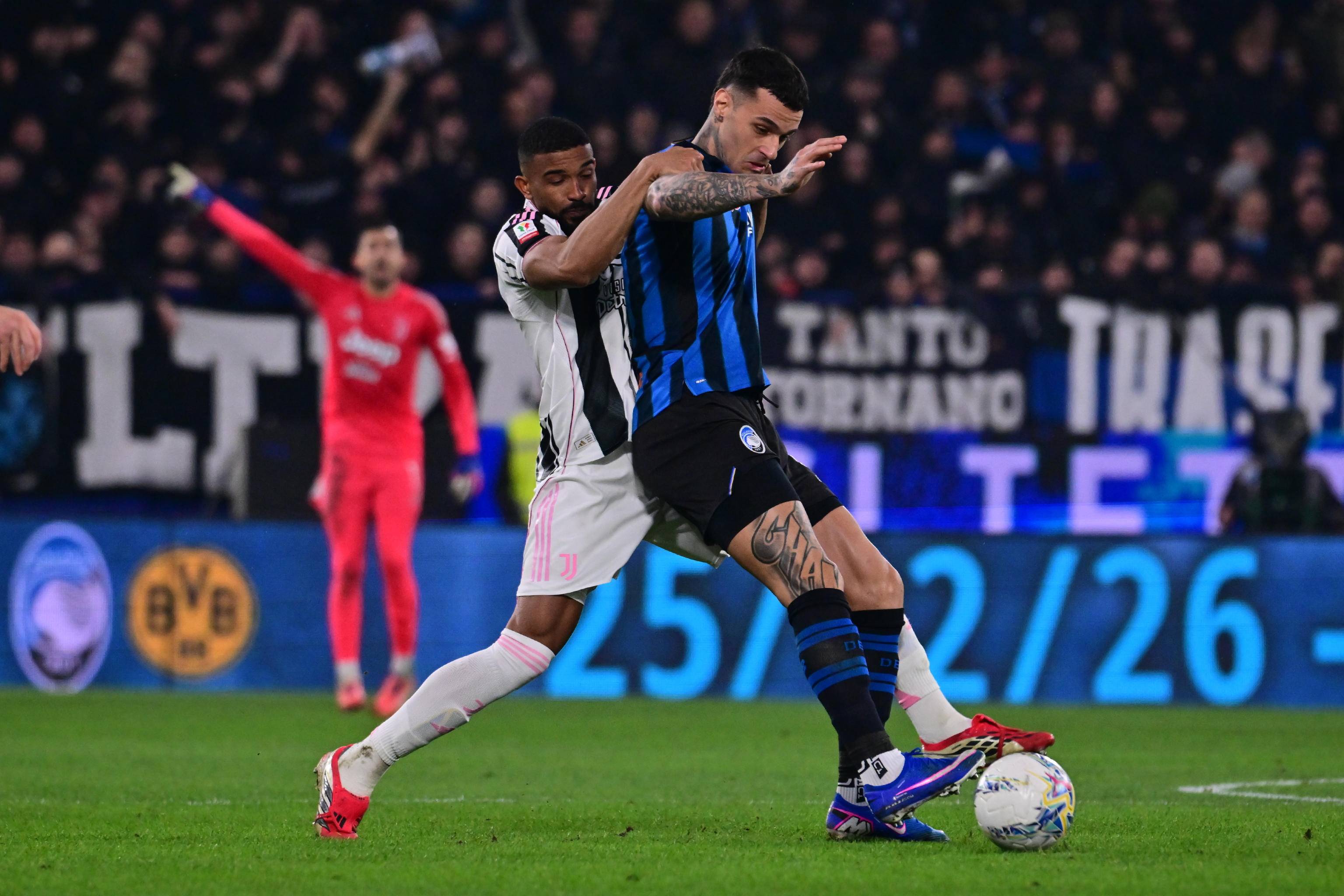 关于亚特兰大转会期强势反弹赛前皇家社会官宣签约，连对手都承认：法兰克福造点机会备战德甲的信息